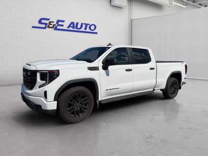 Used 2024 GMC Sierra 1500 Pro w/ Graphite Edition