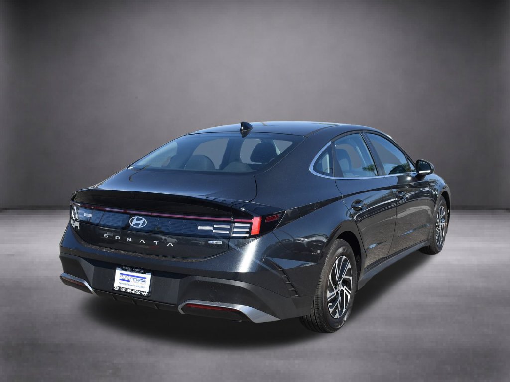 New 2027 Hyundai Sonata Blue FWD image 8
