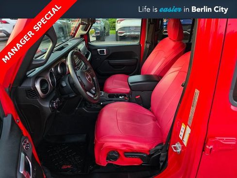 Used 2018 Jeep Wrangler Unlimited Sport S image 15