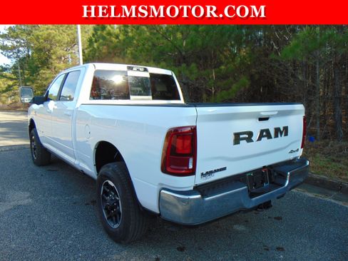 New 2025 RAM 2500 Laramie image 9