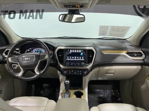 Used 2019 GMC Acadia Denali FWD image 18