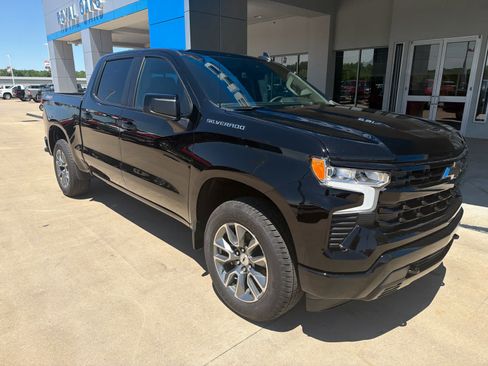 New 2026 Chevrolet Silverado 1500 RST w/ Convenience Package II AWD/4WD image 9