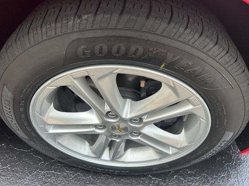 Used 2018 Chevrolet Cruze LT w/ LT Fleet Convenience Package image 25