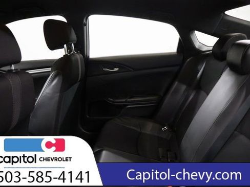 Used 2019 Honda Civic Sport image 27
