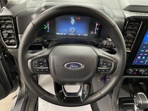 Used 2024 Ford Ranger XLT image 18