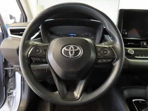 Used 2024 Toyota Corolla LE image 8