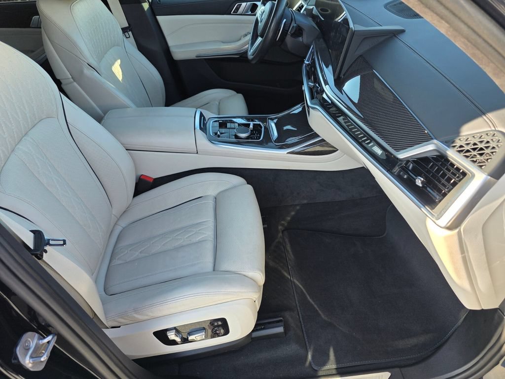 Certified 2025 BMW X7 M60i w/ Climate Comfort Package AWD/4WD image 28