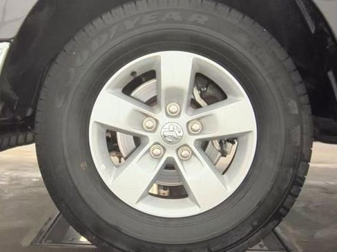 Used 2023 RAM 1500 Classic SLT w/ Trailer & Traction Group image 9