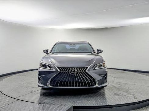 Used 2022 Lexus ES 350 w/ Premium Package image 12