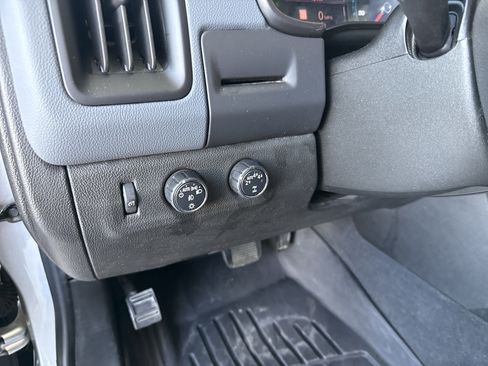 Used 2020 Chevrolet Colorado Z71 image 23