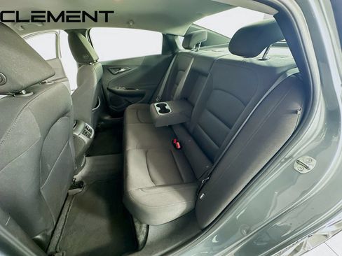 Used 2024 Chevrolet Malibu LT FWD image 32