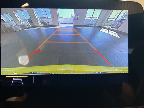 Used 2020 Chevrolet Corvette Stingray Coupe w/ 1LT image 22