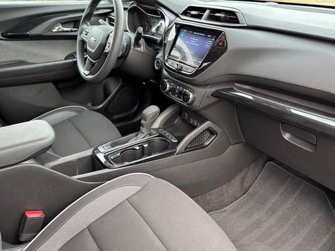 Certified 2023 Chevrolet TrailBlazer LT w/ Convenience Package AWD/4WD image 18