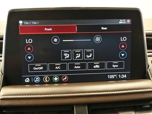 Used 2021 Chevrolet Suburban LT RWD image 26