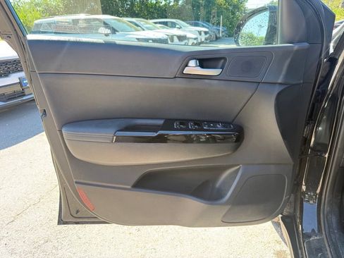 Used 2018 Kia Sportage EX AWD/4WD image 5