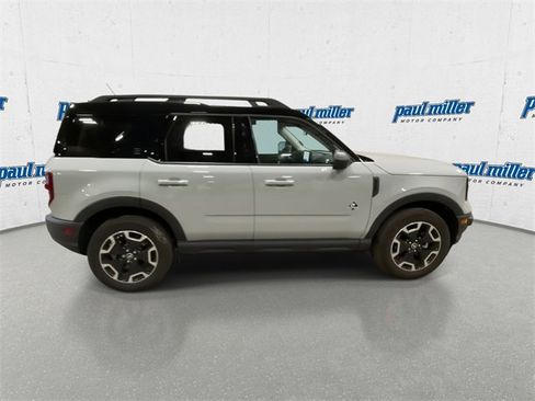 Used 2023 Ford Bronco Sport Outer Banks w/ Tech Package image 12