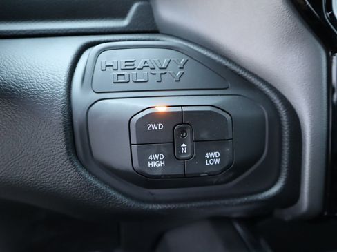 New 2026 RAM 2500 Laramie w/ Sport Appearance Package AWD/4WD image 9