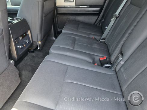 Used 2017 Ford Expedition XLT RWD image 27