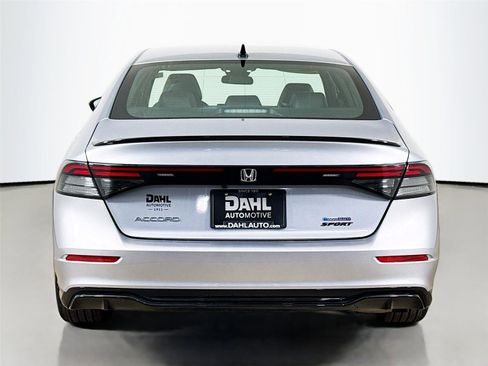 Used 2025 Honda Accord Sport image 12