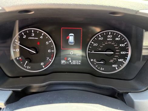 Used 2024 Subaru Crosstrek 2.0i Premium w/ Popular Package #3 AWD/4WD image 19