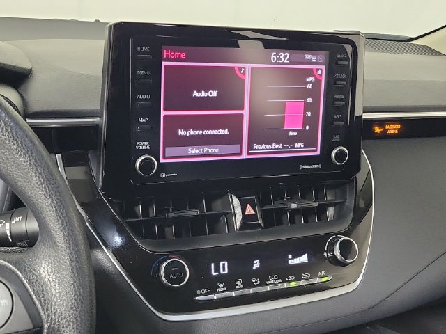 Used 2022 Toyota Corolla LE FWD image 27