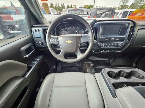 Used 2017 Chevrolet Silverado 2500 W/T AWD/4WD image 17