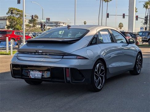 Used 2025 Hyundai Ioniq 6 SEL image 4