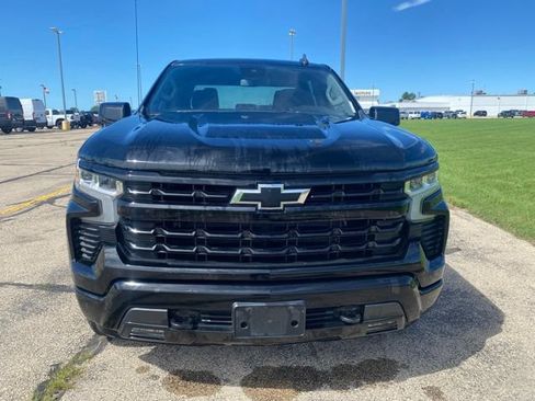 Used 2023 Chevrolet Silverado 1500 RST AWD/4WD image 4