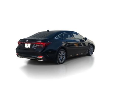 Used 2022 Toyota Avalon XLE w/ Moonroof Package FWD image 8