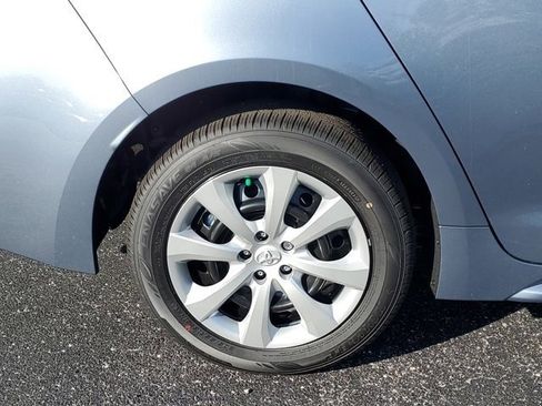 New 2026 Toyota Corolla LE image 5