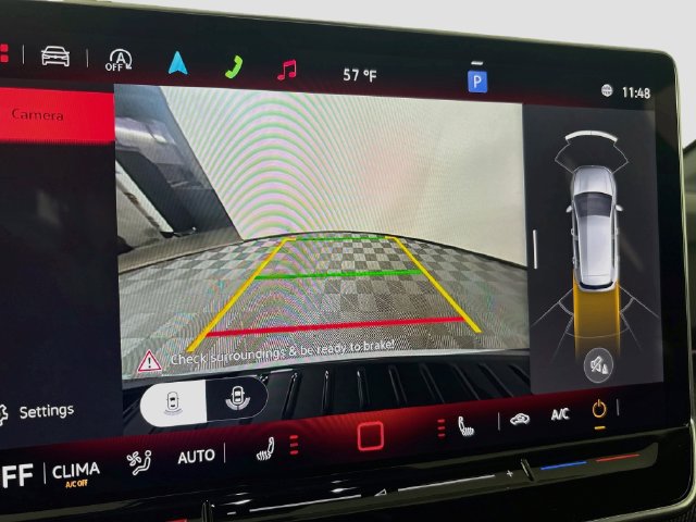 New 2026 Volkswagen GTI SE FWD image 15