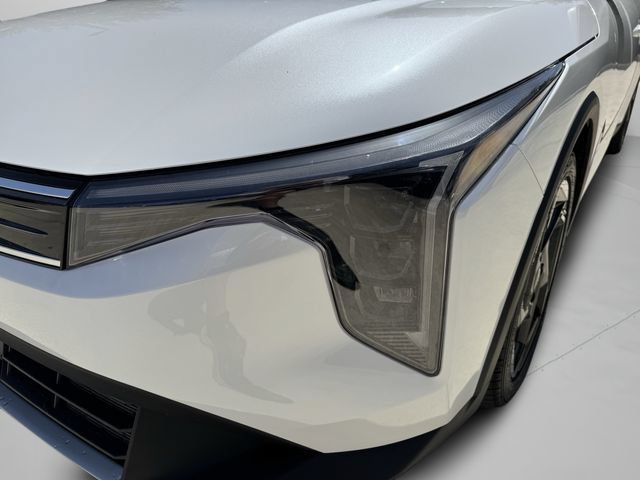 New 2026 Kia K4 EX FWD image 13