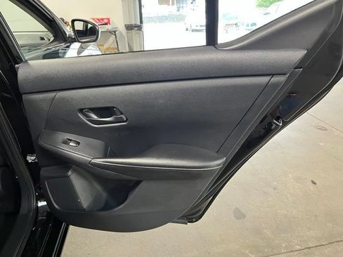 Used 2024 Nissan Sentra SV FWD image 16