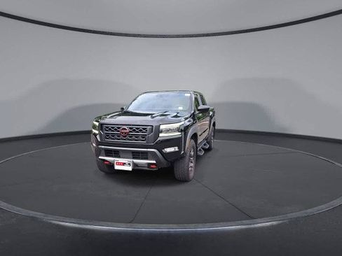 Used 2023 Nissan Frontier PRO-4X w/ Pro-4X Premium Package AWD/4WD image 3