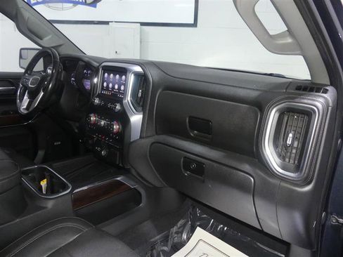Used 2019 GMC Sierra 1500 SLT w/ SLT Premium Package image 25