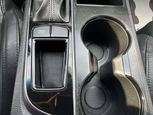 Used 2016 Hyundai Sonata Sport w/ Option Group 1V FWD image 29