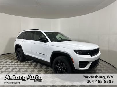 New 2025 Jeep Grand Cherokee Altitude