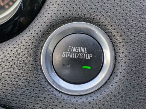 Used 2020 Cadillac XT5 Premium Luxury image 38