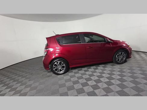 Used 2018 Chevrolet Sonic LT w/ Convenience Package FWD image 44