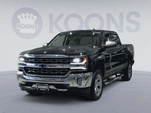 Used 2017 Chevrolet Silverado 1500 LTZ w/ Sport Package image 7