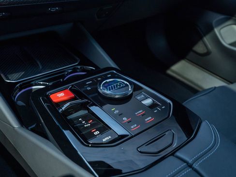 Used 2025 BMW M5 Touring w/ M Driver's Package image 27