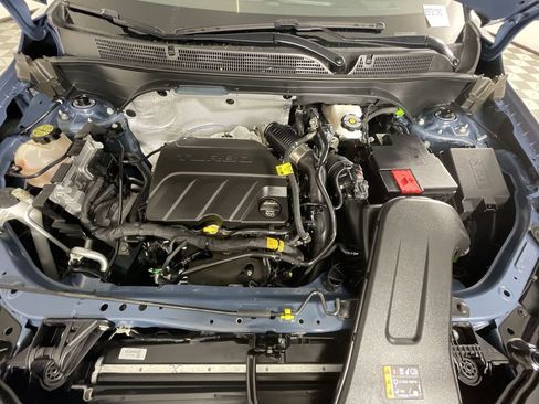 Used 2025 Buick Envista Sport Touring w/ Convenience II Package image 28