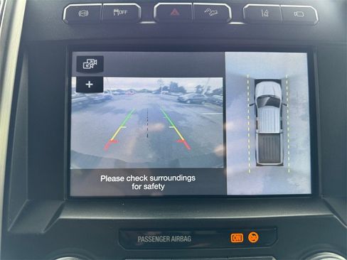 Used 2017 Ford F250 Platinum w/ Platinum Ultimate Package image 25