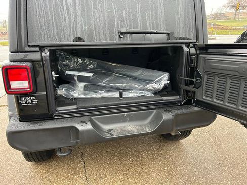 New 2026 Jeep Wrangler Sport S image 19