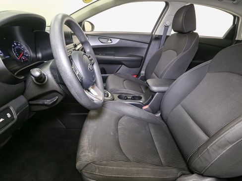 Used 2019 Kia Forte LXS image 41