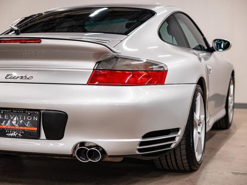 Used 2003 Porsche 911 Turbo AWD/4WD image 29