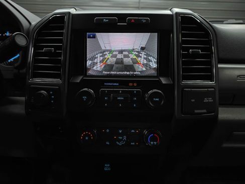 Used 2022 Ford F350 XLT w/ FX4 Off-Road Package AWD/4WD image 28
