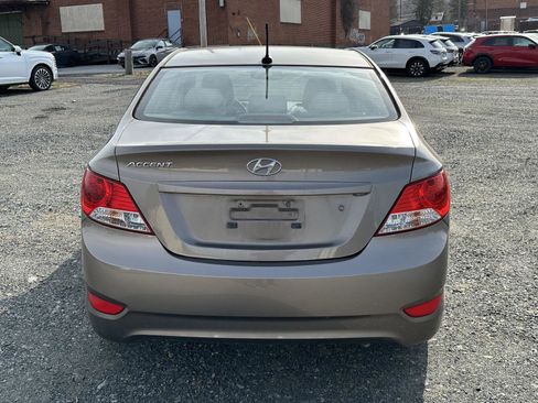 Used 2013 Hyundai Accent GLS w/ Premium Pkg image 7