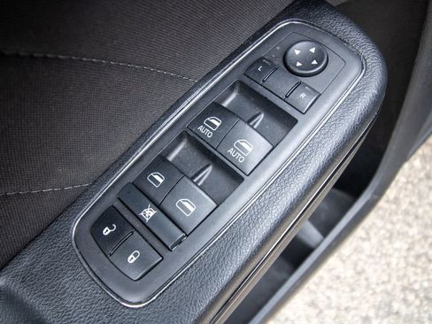 Used 2023 Dodge Charger R/T w/ Blacktop Package image 14