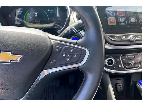 Used 2017 Chevrolet Volt Premier w/ Driver Confidence Package FWD image 12